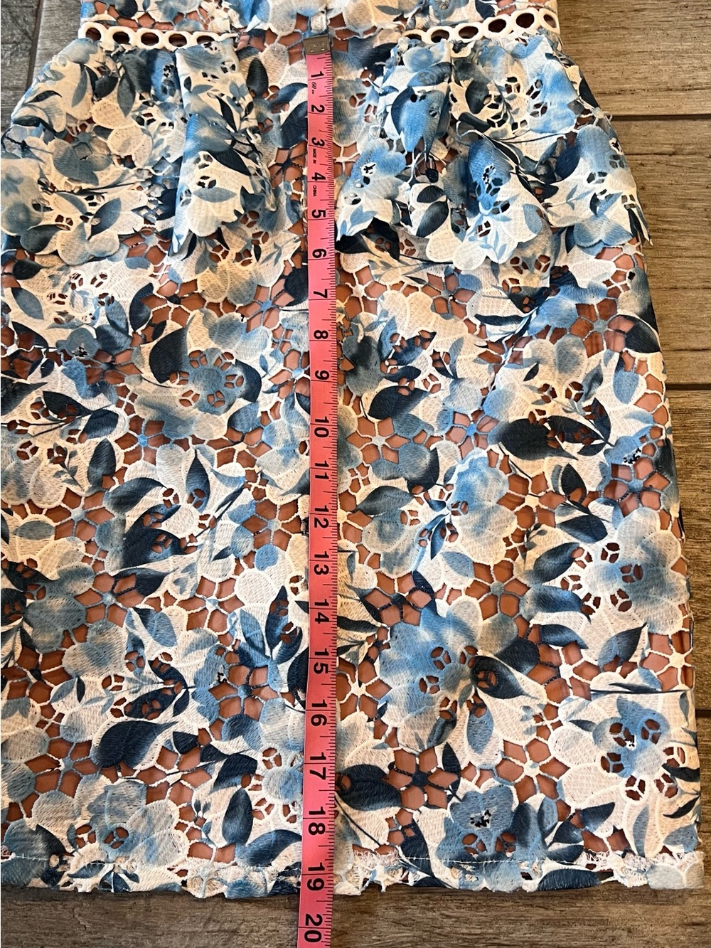ELLIATT Times Dress Floral Lace Blue Multi XXS Midi Cocktail Wedding Guest - Picture 7 of 16